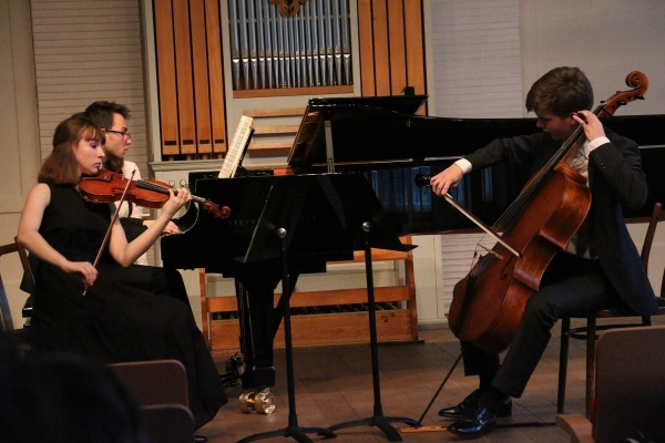 Klavírní trio mladých hudebníků